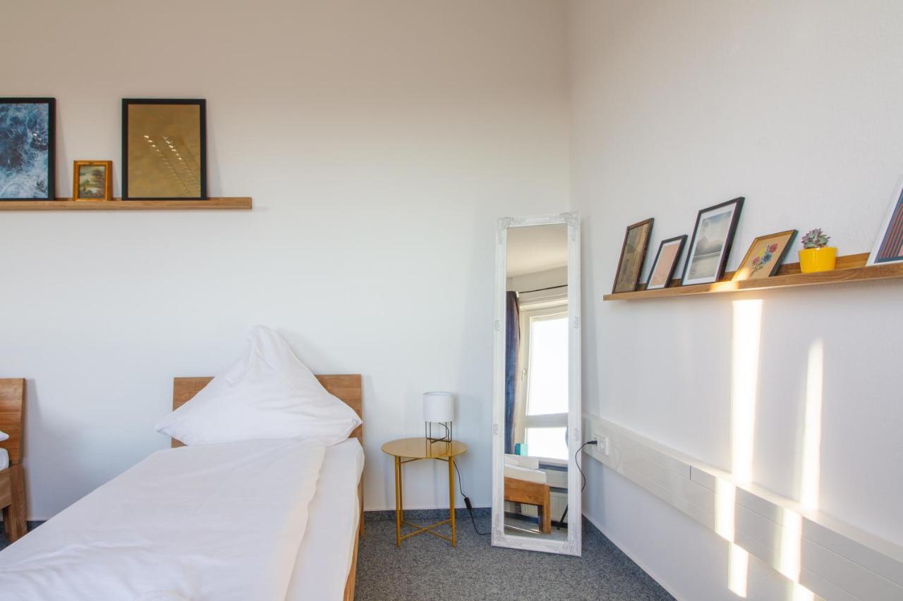 Room 1 / Room 2 Karlsruhe Exteriör bild